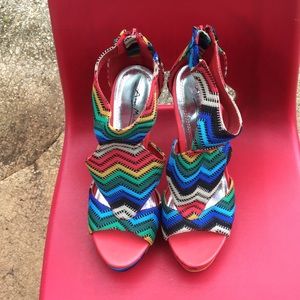 Multi color heels 5 inch never worn 👠